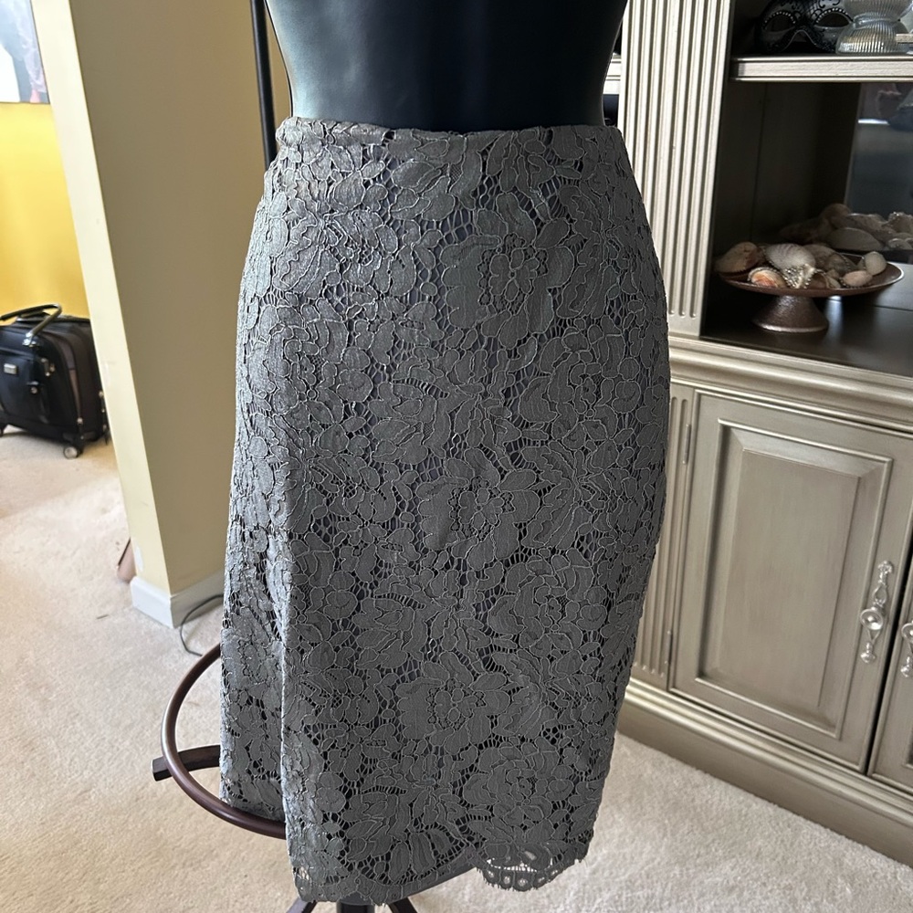 Elegant Gray Lace Skirt